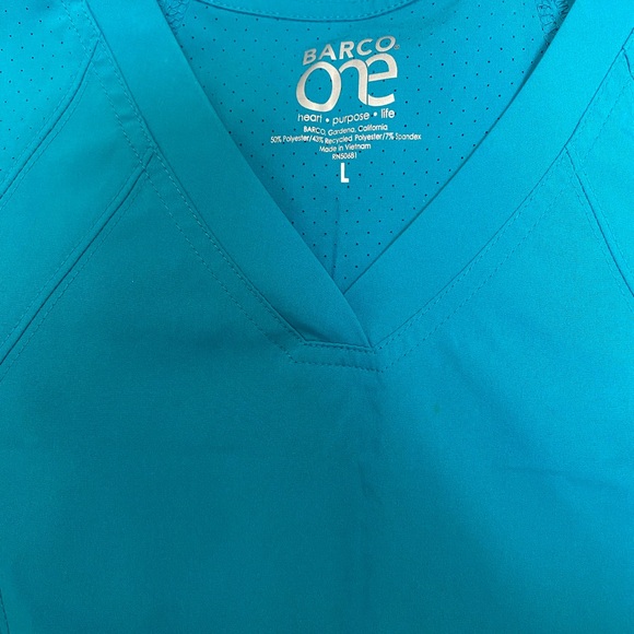 Barco One Scrub Set Large Top Medium Pants - Picture 3 of 9